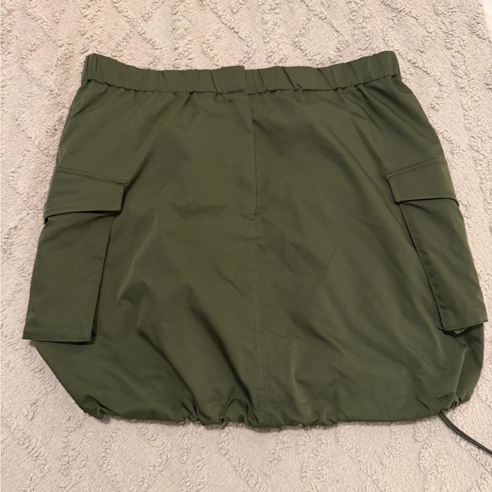 Babaton Dark Green Skort with Pockets